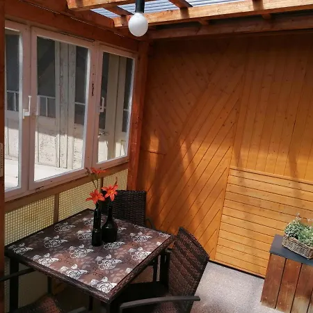 阿克伯格霍夫18号公寓 公寓 奎德林堡