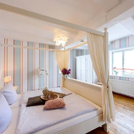 阿克伯格霍夫18号公寓 * 奎德林堡