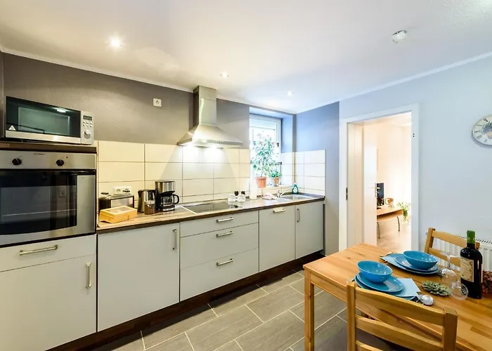 Ackerbuergerhof Ballstrasse 18 *